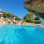 Luna Rossa Con Piscina